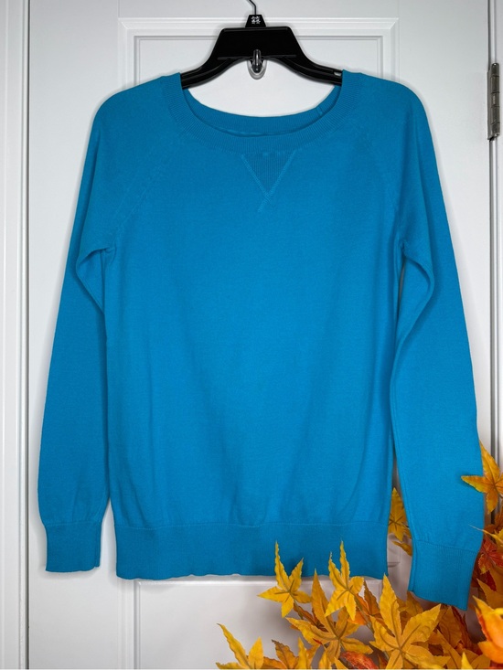 Old Navy Sweaters - Old Navy Bright Turquoise Crewneck Sweater